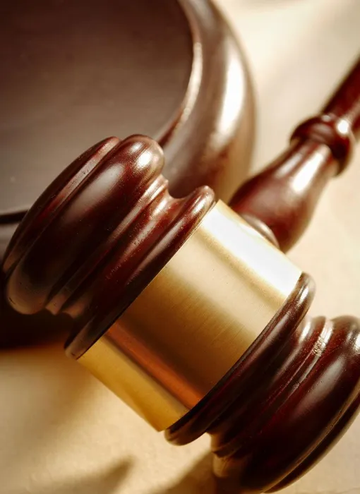 女方出轨离婚怎么判财产